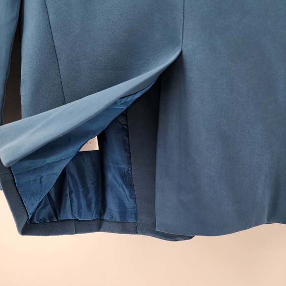 Reveriee Blue Button Front Blazer Brand New Size Small - Picture 6 of 12